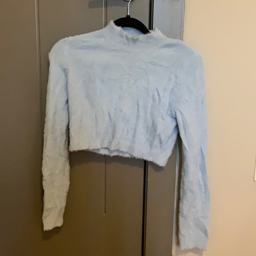Light blue cropped sweater